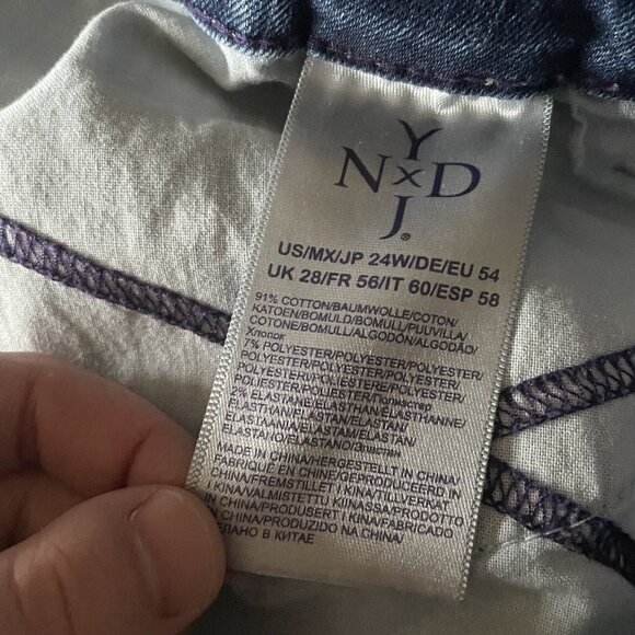 NYDJ Wmn Plus 24W Blue Med Wash Lift Tuck Technology Straight Leg Ankle Jeans - Picture 10 of 12